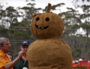 Breamcreek Sandsculpture 300X231